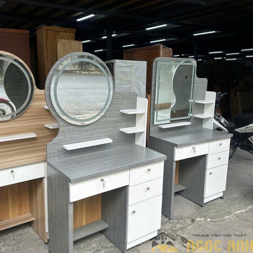 Bàn Trang Điểm Gỗ Công Nghiệp
